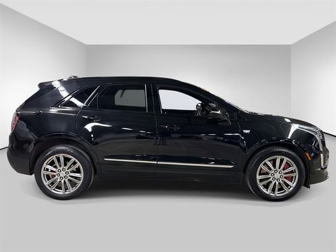 Used 2023 Cadillac XT5 Sportv w/ Technology Package image 6