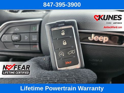 Used 2024 Jeep Grand Cherokee L Altitude image 63