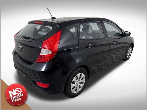 Used 2016 Hyundai Accent SE FWD image 3