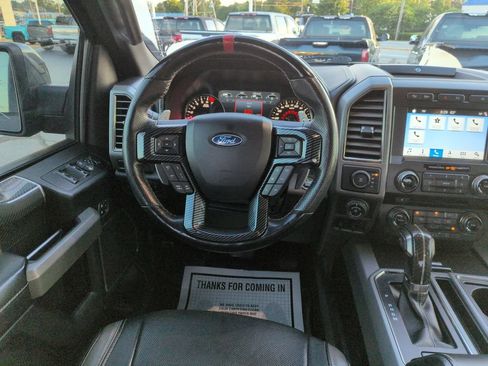 Used 2018 Ford F150 Raptor w/ Equipment Group 802A Luxury AWD/4WD image 13