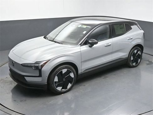New 2025 Volvo EX30 Ultra w/ Climate Package image 42