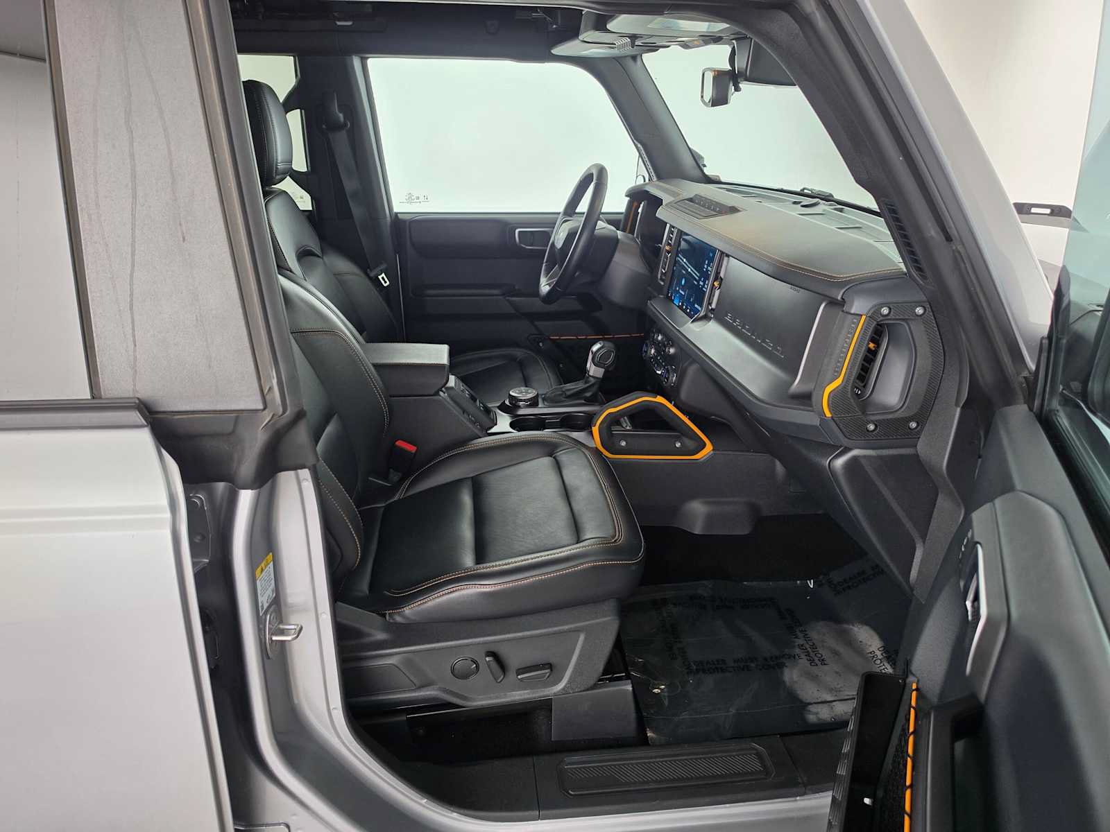 Used 2024 Ford Bronco Badlands AWD/4WD image 11