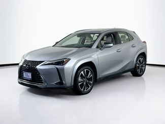 Used 2023 Lexus UX 250h video 1