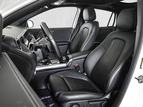 Used 2022 Mercedes-Benz GLA 250 4MATIC image 18