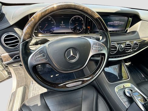 Used 2015 Mercedes-Benz S 550 Sedan image 38