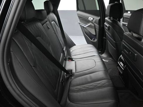 Used 2022 BMW X5 M50i w/ Executive Package AWD/4WD image 22