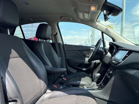 Used 2017 Buick Encore Sport Touring AWD/4WD image 15