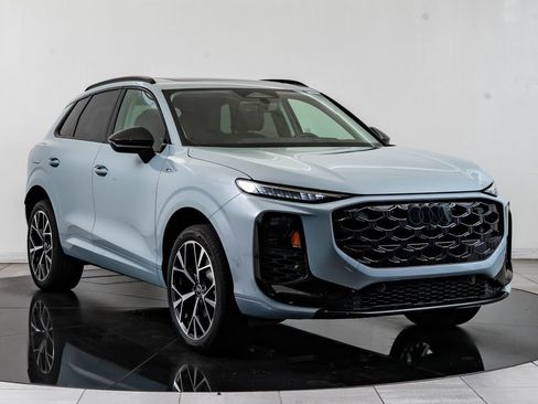 New 2026 Audi Q3 quattro 2.0T image 12