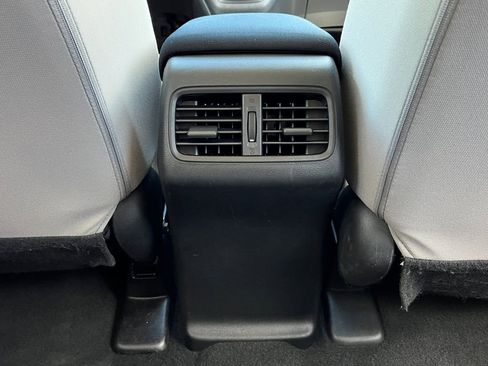 Used 2016 Honda CR-V SE image 32