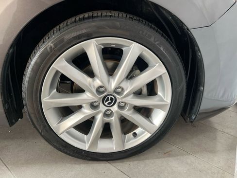 Used 2017 MAZDA MAZDA3 Touring image 9