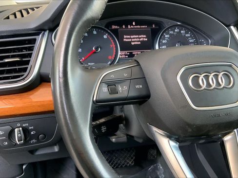 Used 2022 Audi Q5 2.0T Premium w/ Convenience Package AWD/4WD image 24