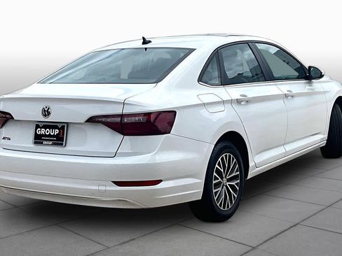 Used 2021 Volkswagen Jetta R-Line FWD image 13