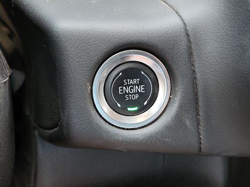 Used 2024 GMC Yukon AT4 w/ AT4 Premium Plus Package AWD/4WD image 16