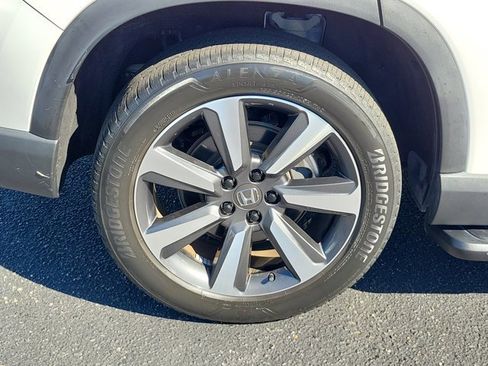 Used 2023 Honda Pilot Touring image 37