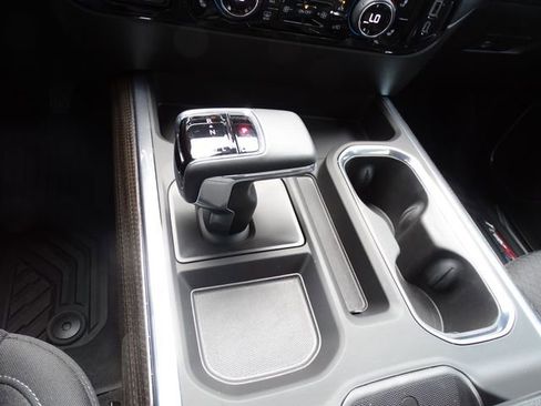 Used 2025 Chevrolet Silverado 1500 RST image 26