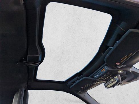 Used 2025 Chevrolet Corvette 1LT image 19