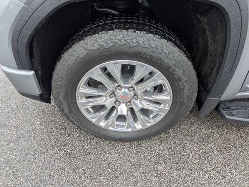 Used 2025 GMC Sierra 1500 Denali image 10