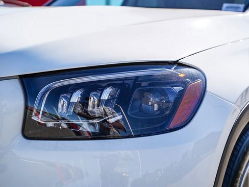 Used 2022 Mercedes-Benz GLS 450 4MATIC image 5