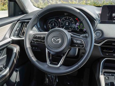 New 2025 MAZDA CX-70 Plug-In Hybrid w/ Premium Pkg image 15