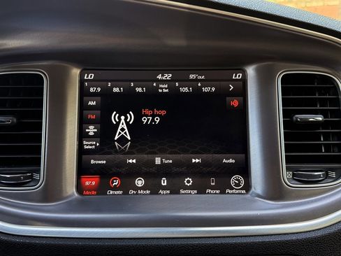 Used 2020 Dodge Charger Scat Pack RWD image 10