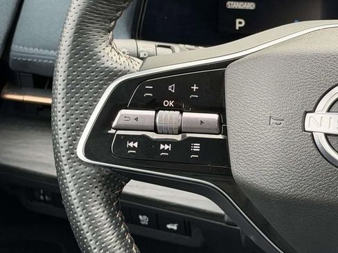 Used 2023 Nissan Ariya image 23