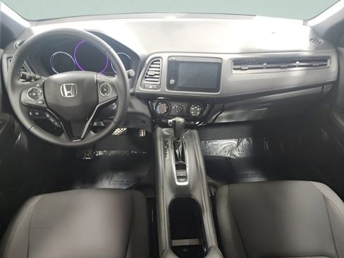 Certified 2022 Honda HR-V Sport image 2
