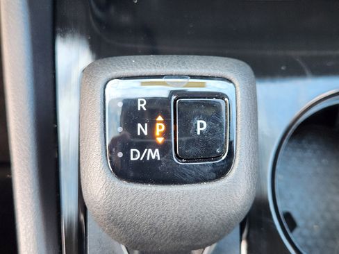 Certified 2023 Nissan Rogue SV image 12