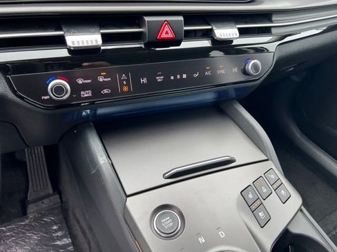 New 2026 Kia Sportage SX Prestige AWD/4WD image 21