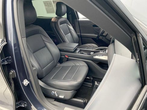 Used 2024 Lincoln Nautilus Premier w/ Jet Appearance Package AWD/4WD image 23