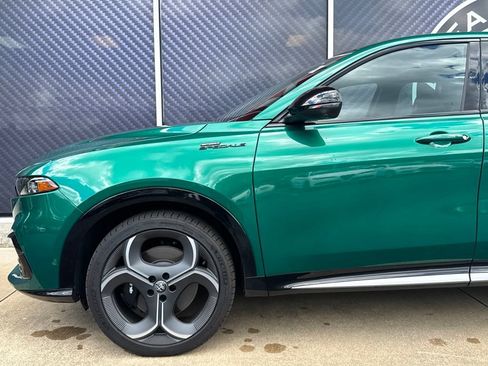 New 2026 Alfa Romeo Tonale w/ Active Assist Package AWD/4WD image 16