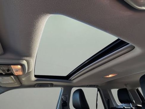 Used 2022 Toyota 4Runner Limited image 19