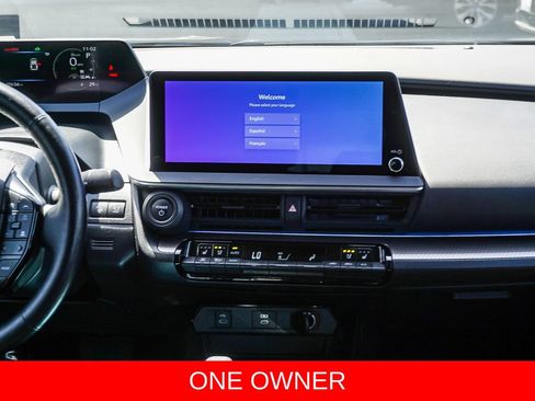 Used 2024 Toyota Prius Limited w/ Limited Premium Package FWD image 16
