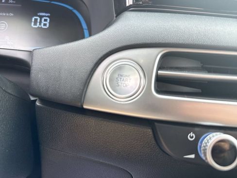 Used 2025 Hyundai Palisade SEL FWD image 19