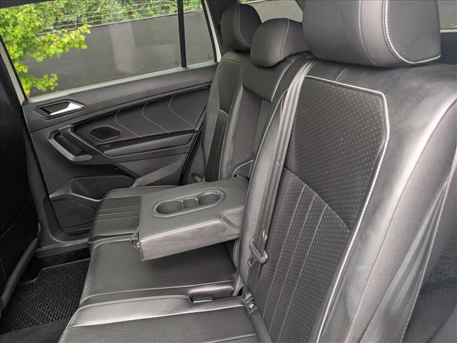 Used 2024 Volkswagen Tiguan SE R-Line AWD/4WD image 25