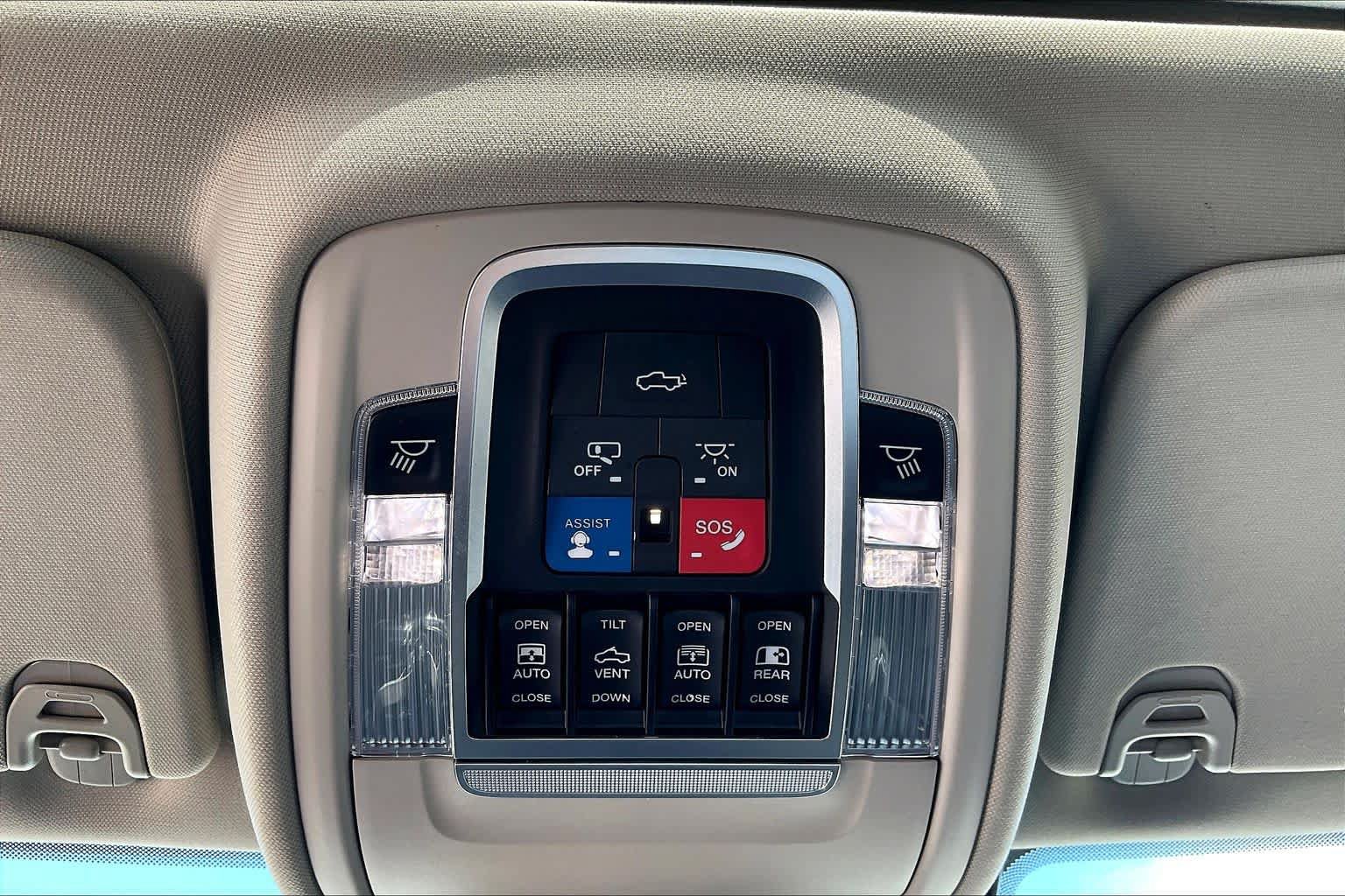 Used 2022 RAM 1500 Laramie w/ Laramie Southwest Edition RWD image 33