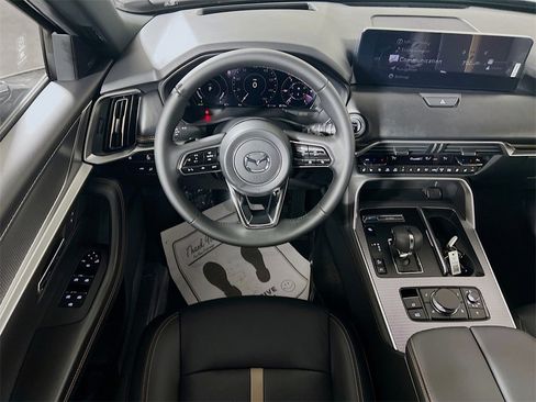 New 2025 MAZDA CX-90 Plug-In Hybrid w/ Premium Plus image 17