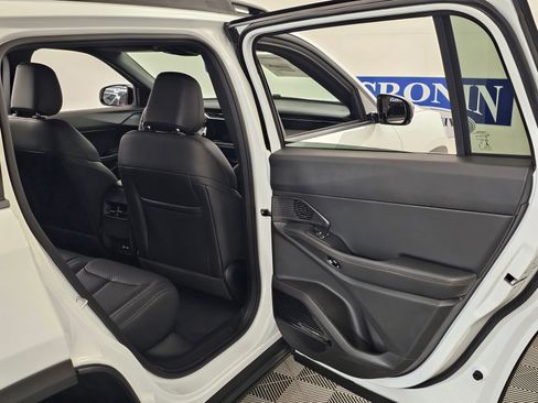 New 2026 Jeep Cherokee Laredo image 38