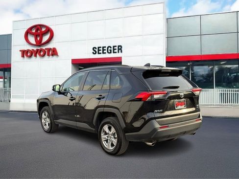 Used 2025 Toyota RAV4 XLE image 7