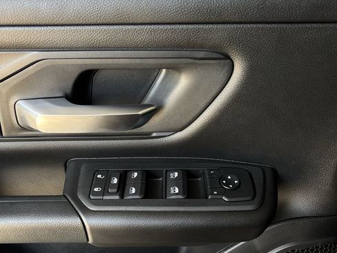 New 2026 RAM 1500 Express AWD/4WD image 22