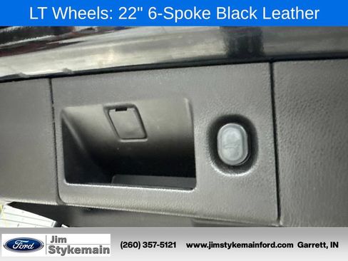 Used 2018 Chevrolet Tahoe LT AWD/4WD image 37