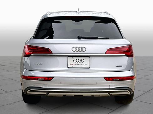 Used 2021 Audi Q5 Premium Plus w/ Premium Plus Package image 4