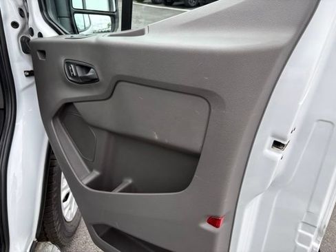 Certified 2025 Ford Transit 250 Low Roof w/ Exterior Upgrade Package RWD image 25
