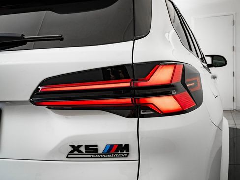 New 2026 BMW X5 M Competition w/ Executive Package image 9