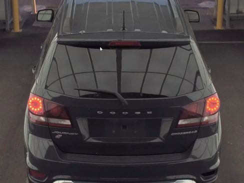Used 2018 Dodge Journey Crossroad AWD/4WD image 6