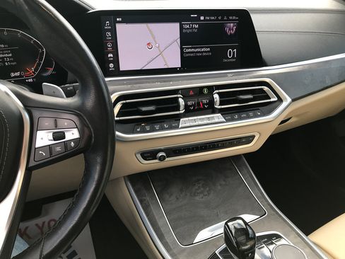 Used 2020 BMW X5 xDrive40i w/ Premium Package image 19