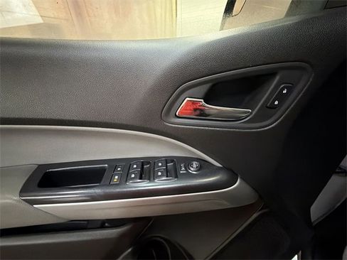 Certified 2016 Chevrolet Colorado LT image 13
