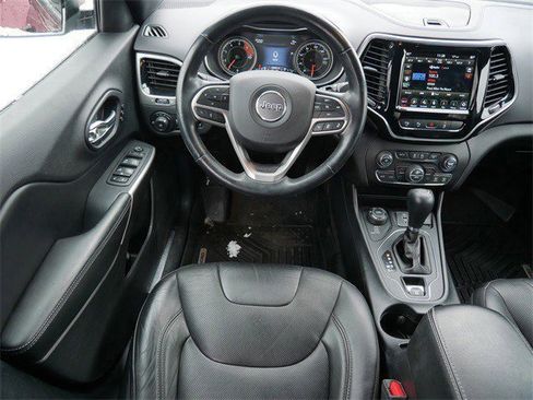 Used 2020 Jeep Cherokee High Altitude image 10
