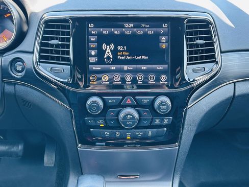 Used 2020 Jeep Grand Cherokee Limited X AWD/4WD image 20