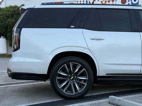 Used 2021 Cadillac Escalade Sport Platinum image 8