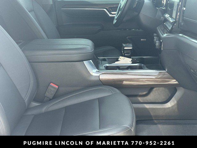 Used 2023 Chevrolet Silverado 1500 LT Trail Boss w/ Convenience Package II AWD/4WD image 13